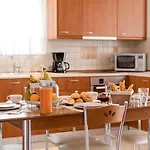 Reni Garden House Villa *