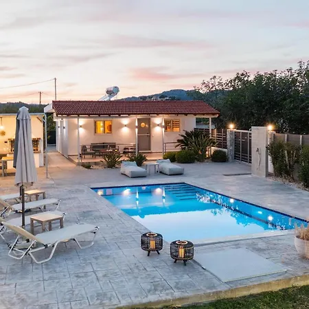 Villa Reni Garden House *